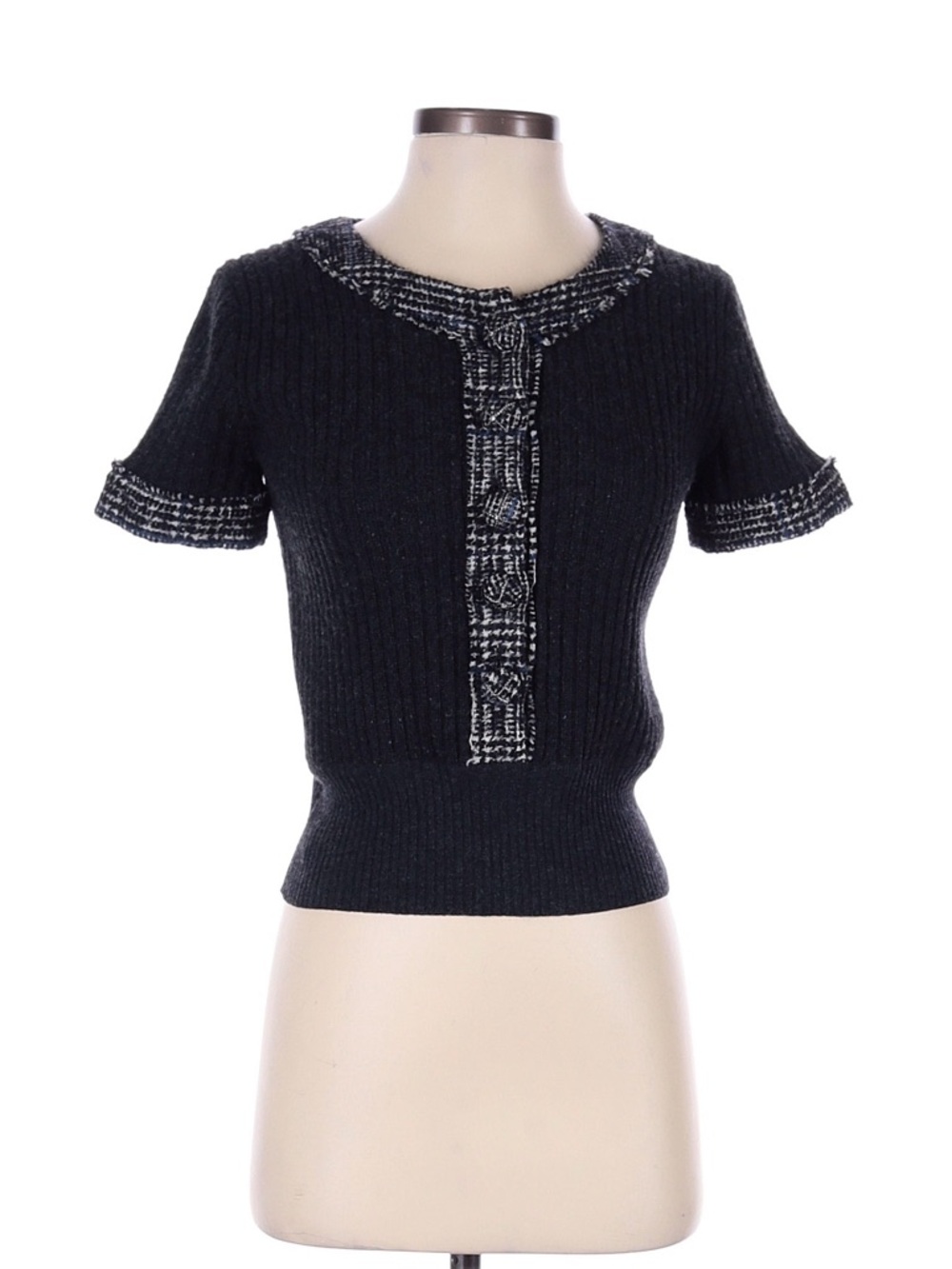 CHANEL Black Short-Sleeve Ribbed Knit Top with Tweed Trim